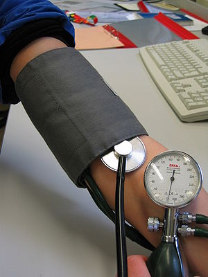 English: blood pressure measurement Deutsch: :...